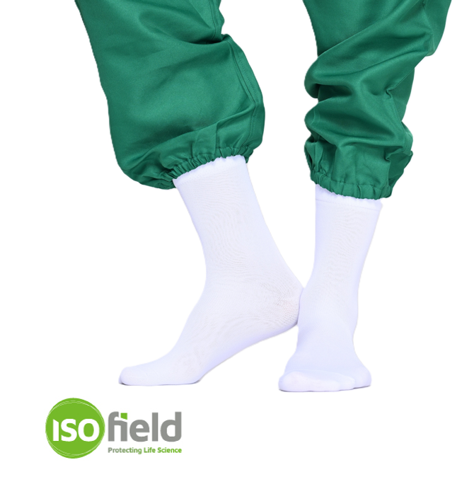 Isofield® Cos Cleanroom Socks着用画像